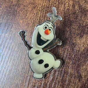 DISNEY FROZEN OLAF PIN AMC EXCLUSIVE